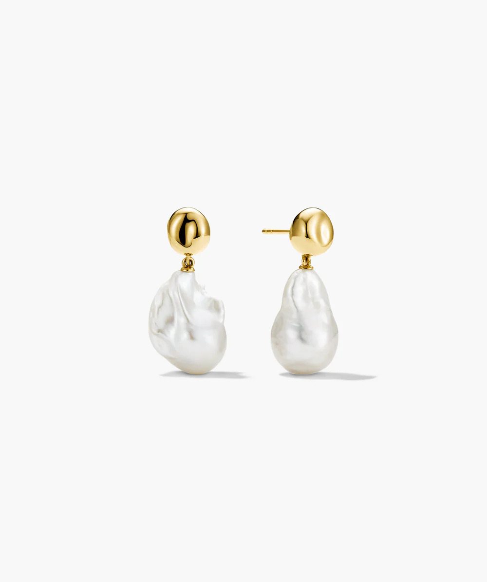 0-CoolGirlOccasionJewlery_BaroquePearlDropEarrings_V_OffFigureAngledView-PDP_new 0-CoolGirlOccasionJewlery_BaroquePearlDropEarrings_V_OffFigureAngledView-PDP_new